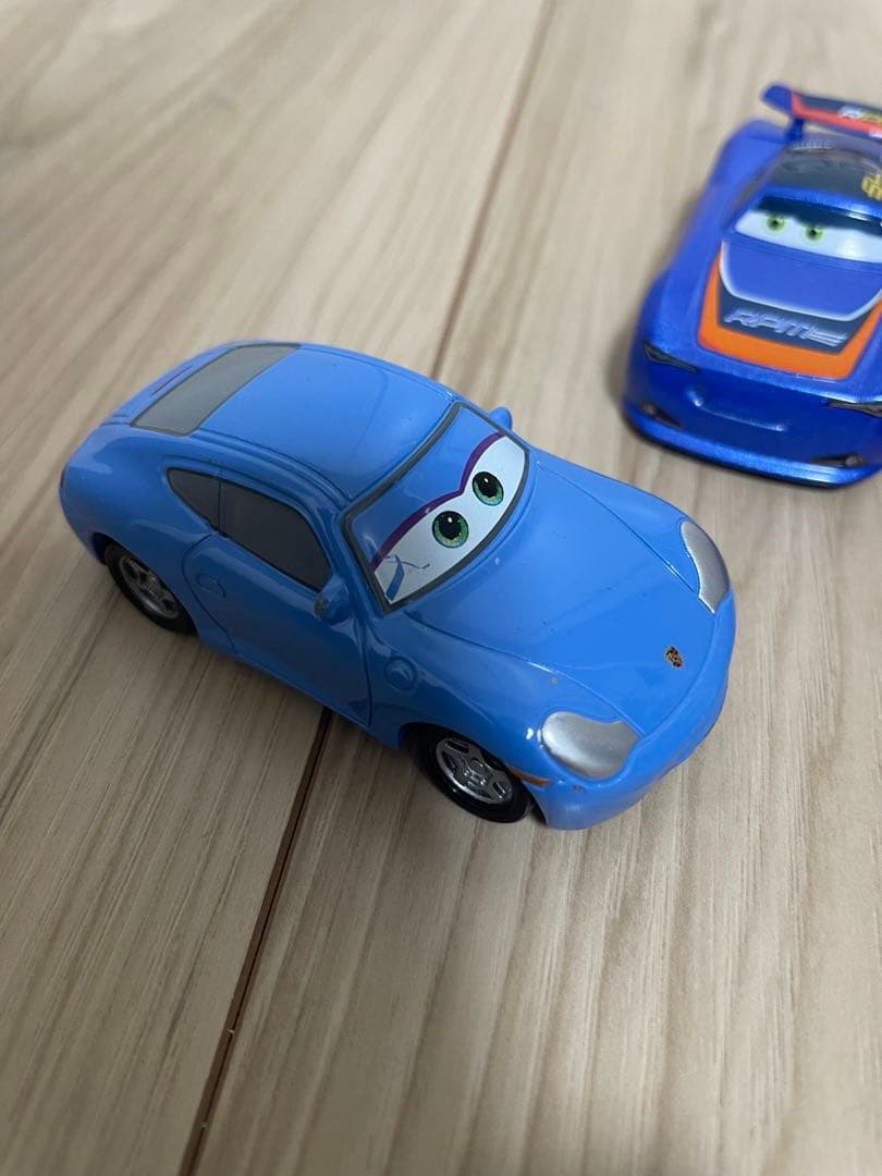 トミカ　カーズ　ミニカー　44台＋トレーラー2台　まとめ売り