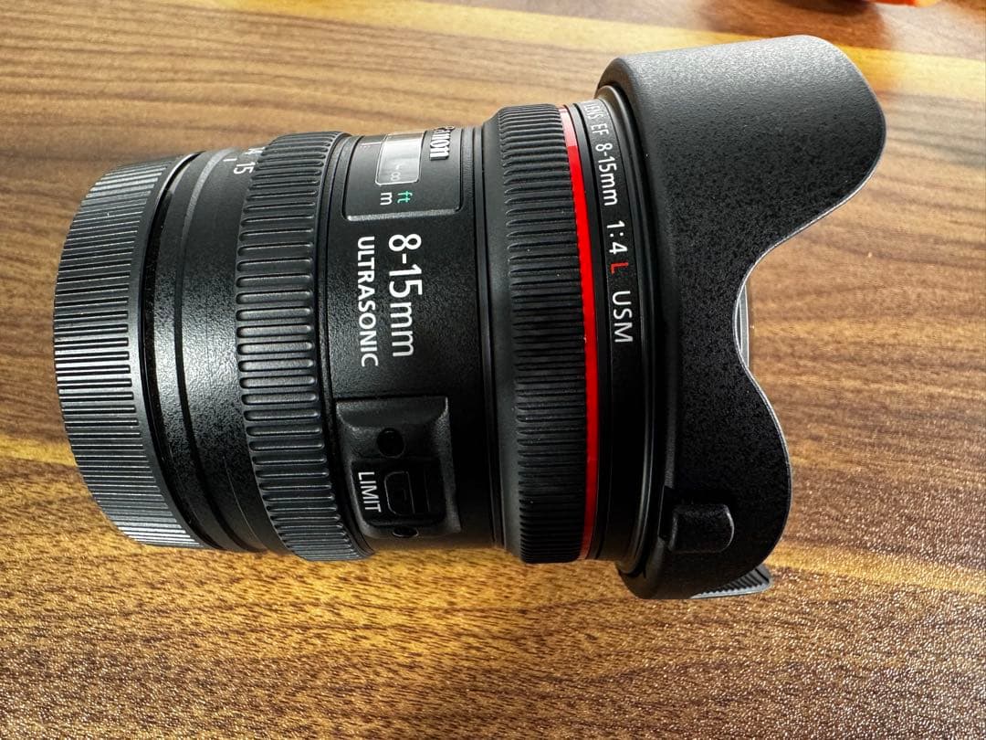 キャノン Canon EF8-15mm F4L フィッシュアイ ズームレンズ