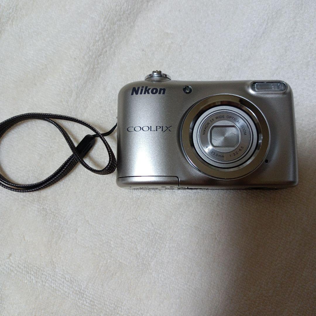 Nikon COOLPIX A10 コンパクトデジタルカメラ シルバー