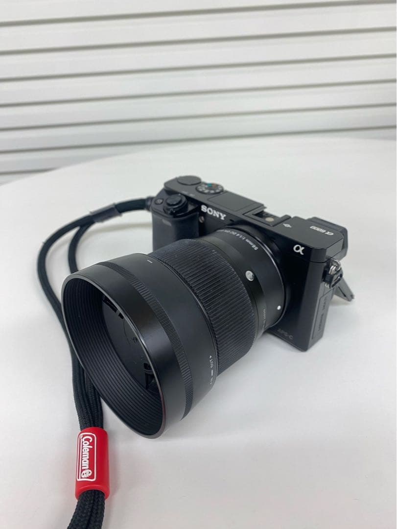 高性能一眼カメラSONY α6000＋SIGMA 56mm F1.4レンズセット