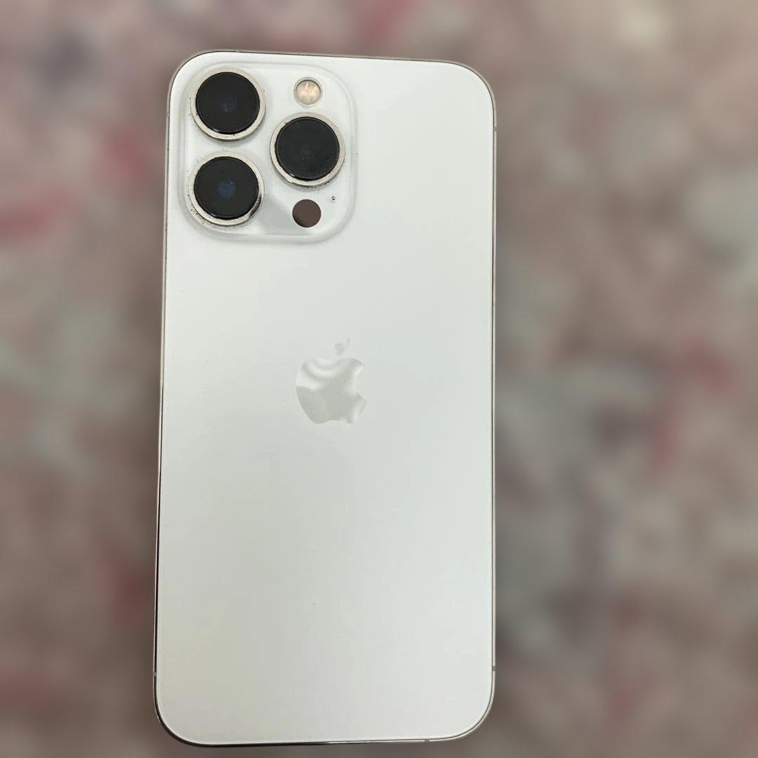 お客美品　iPhone13PRO 128 カバーおまけ