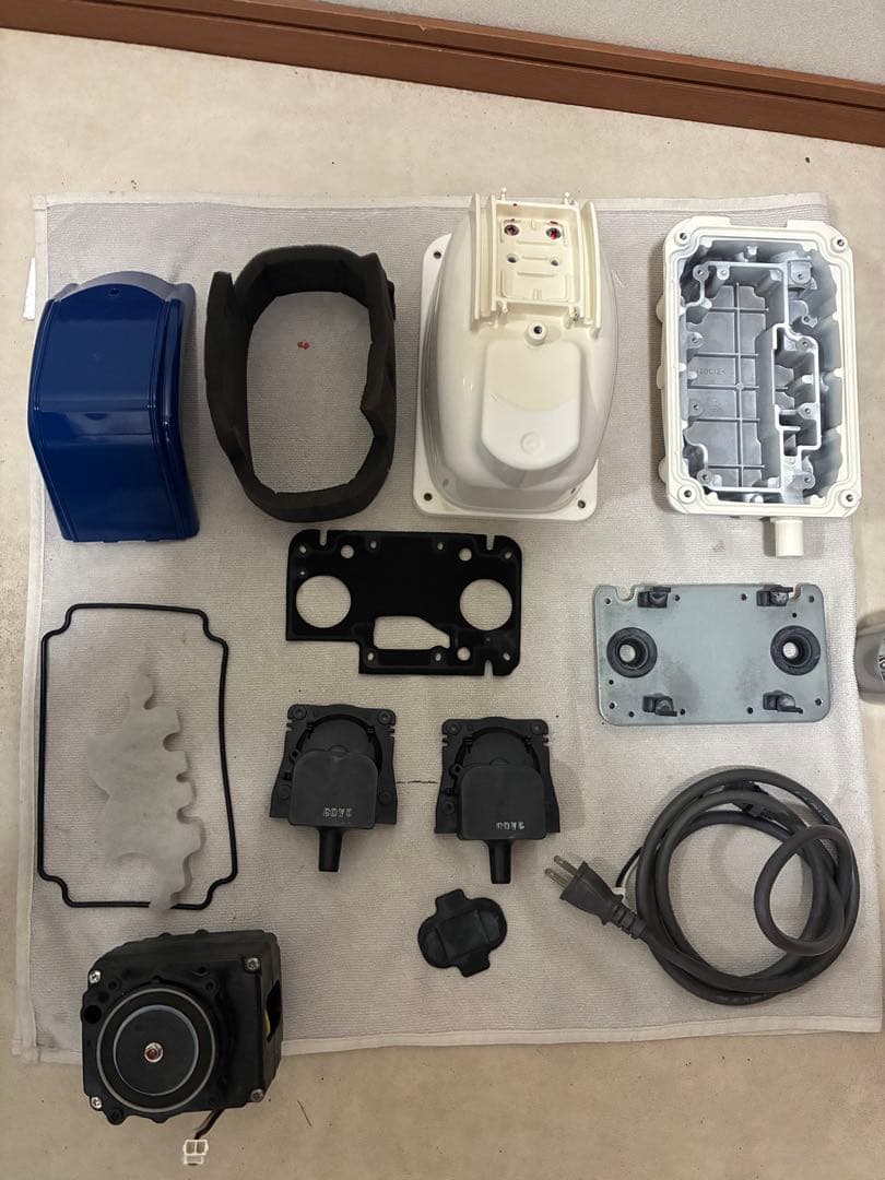 浄化槽 エアポンプ ブロワ 新品6連コック付き ブロワ テクノ高槻 XP-40