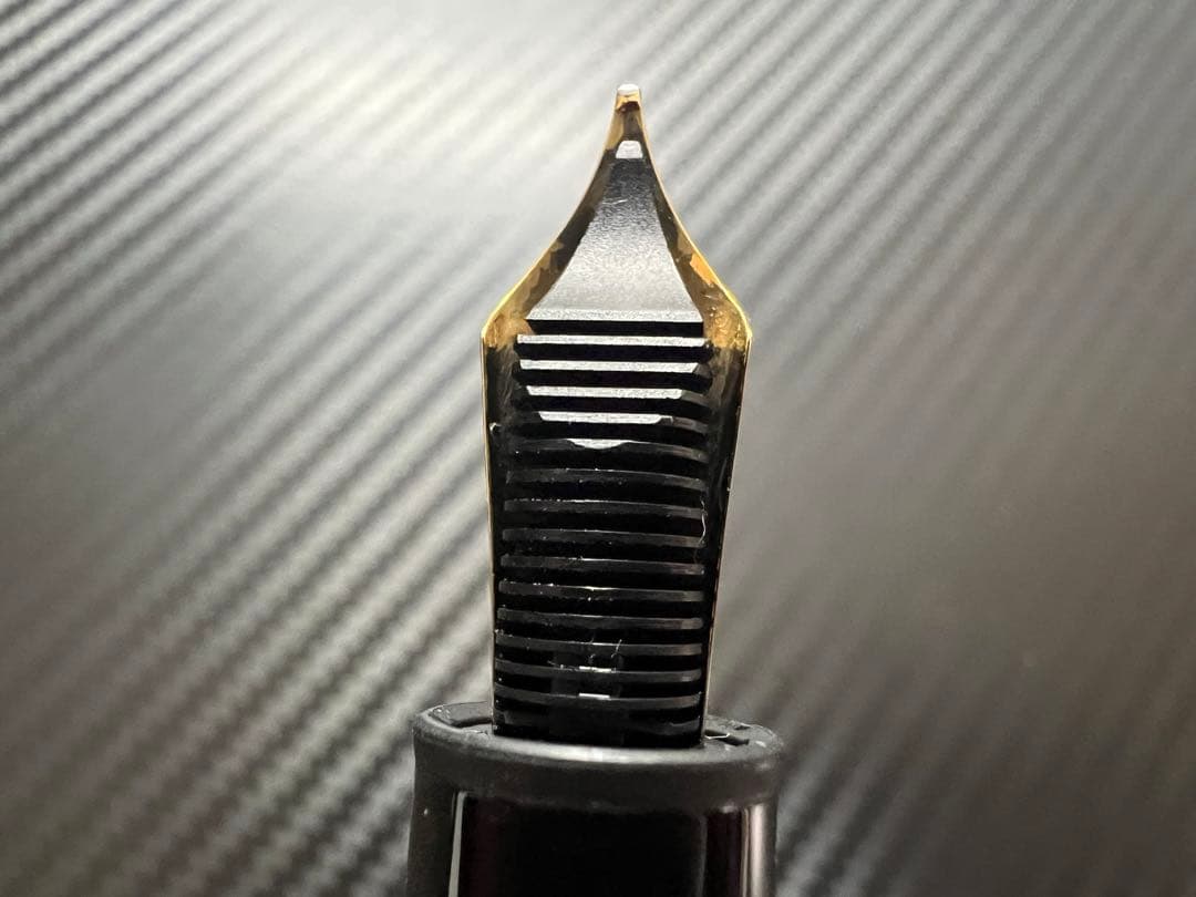 モンブラン マイスターシュテュック P146 万年筆 M 中字 フランス仕様