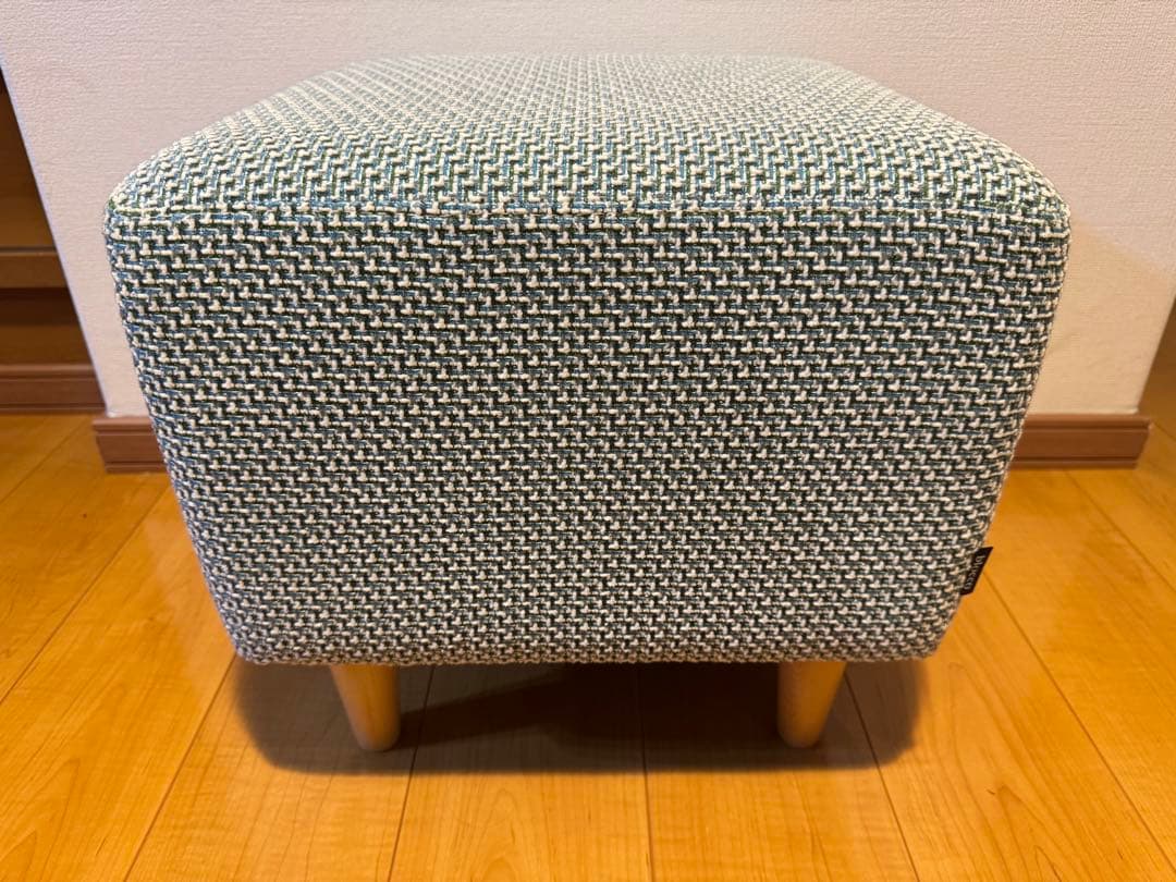 blocco ツイードオットマン 青と緑と白のツイード
