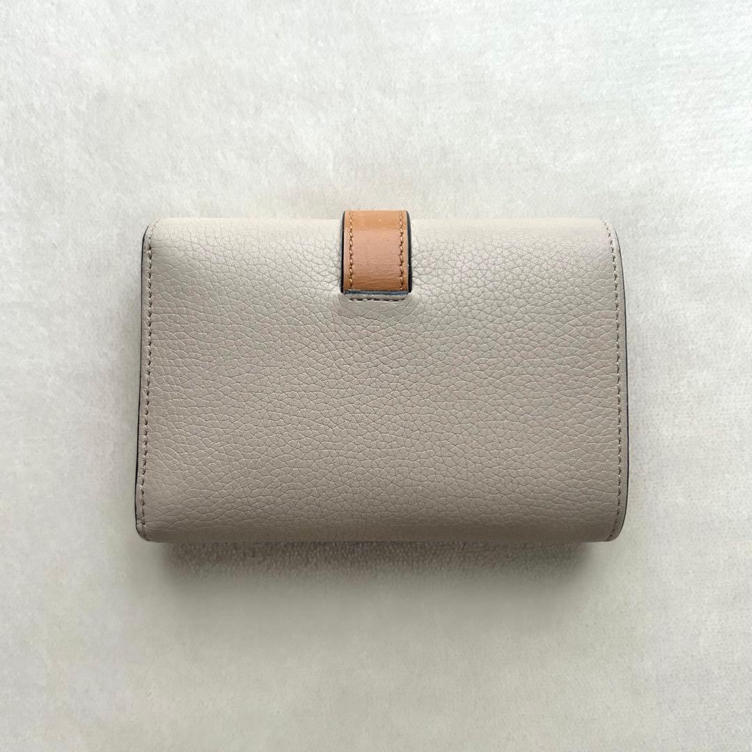 LOEWE ロエベ 三つ折り財布 コンパクトウォレット アナグラム レザー