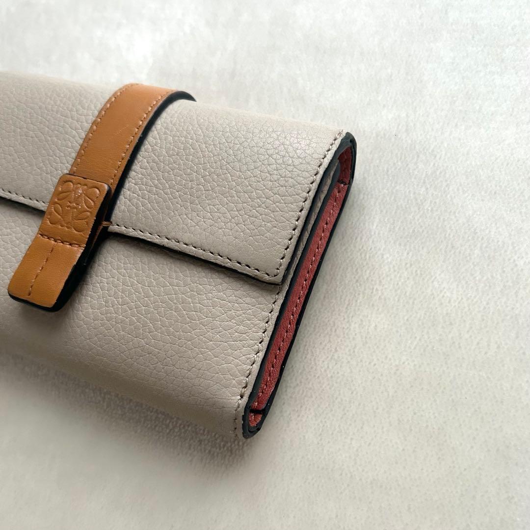 LOEWE ロエベ 三つ折り財布 コンパクトウォレット アナグラム レザー