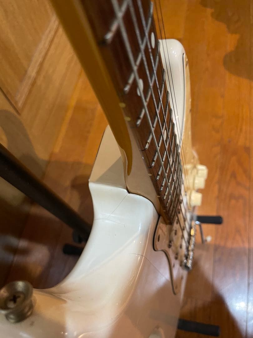 Fender Japanストラト オリンピックホワイト マッチングヘッド