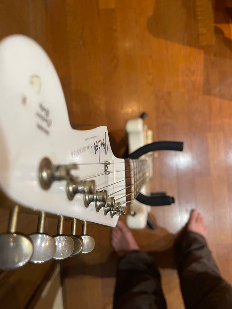 Fender Japanストラト オリンピックホワイト マッチングヘッド