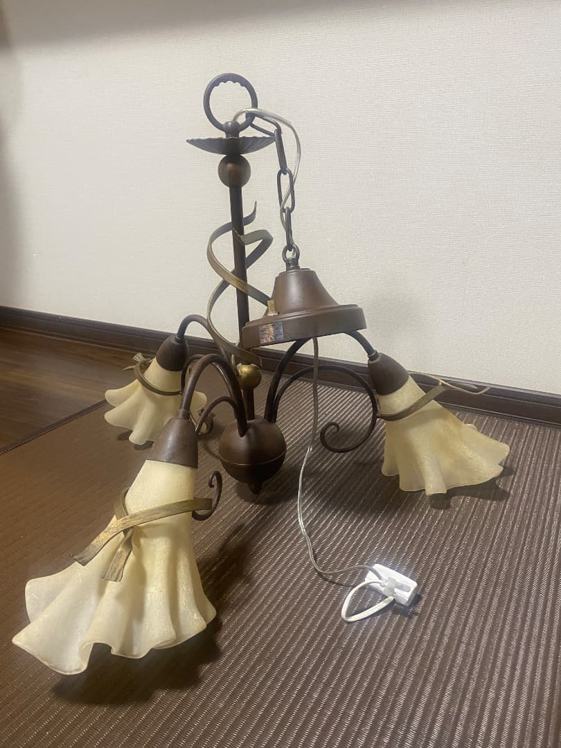 【カサブランカ】シャンデリア②