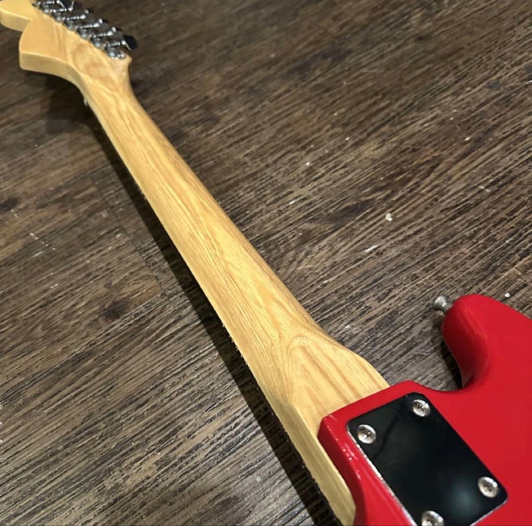 Tomson Splendor Series エレキギター レッド