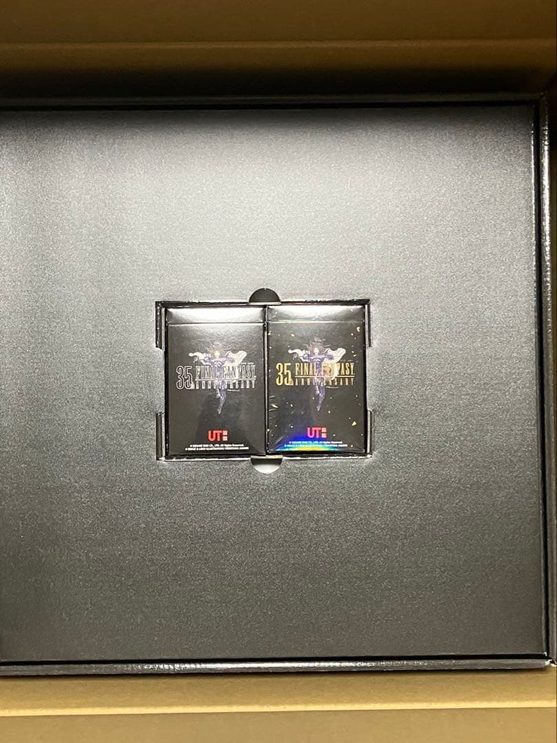 ファイナルファンタジー　35周年　ユニクロ　コンプリートBOX Mサイズ