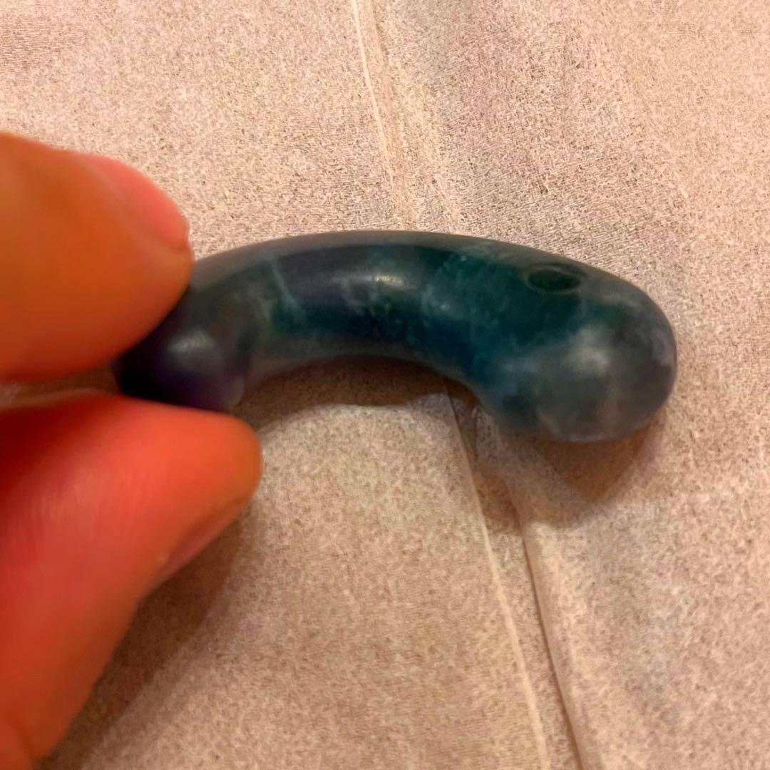 希少　古墳期　勾玉　複色翡翠