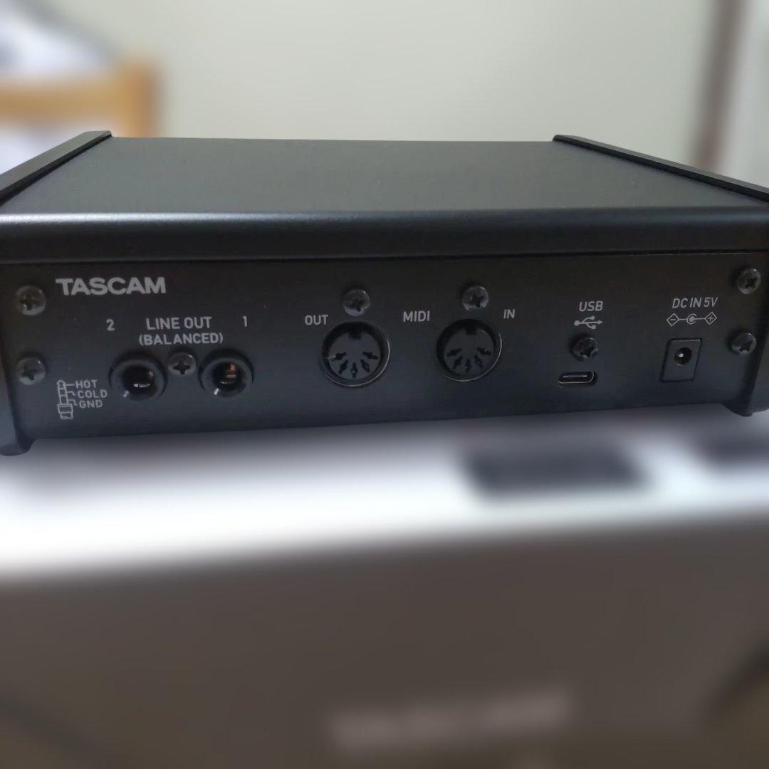 TASCAM US-2x2HR　オーディオインターフェイス DTM・DAW