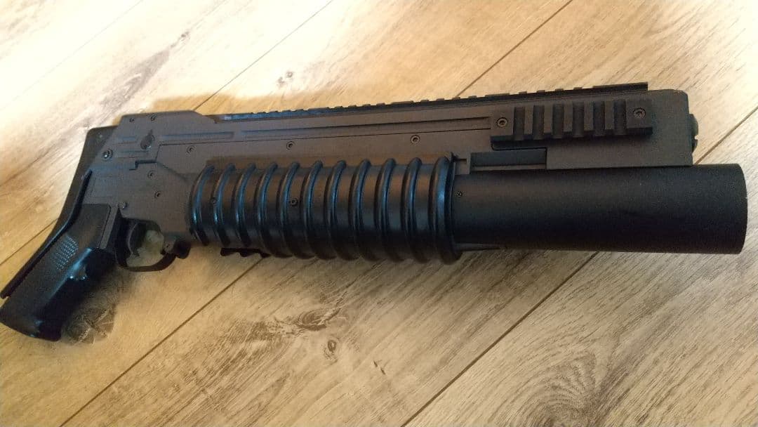 東京マルイ m203 エアガン カスタム品 PP19 ビゾン