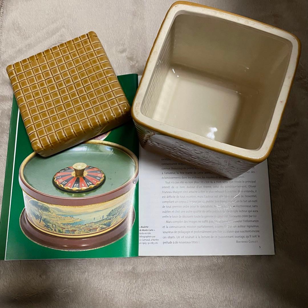 フランス限定　パリ　Lu 陶器