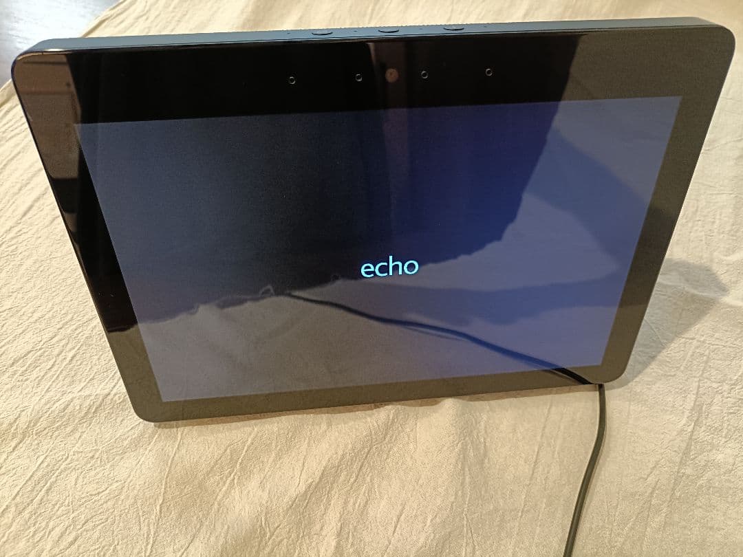Amazon echo show 10インチ 第2世代　チャコール