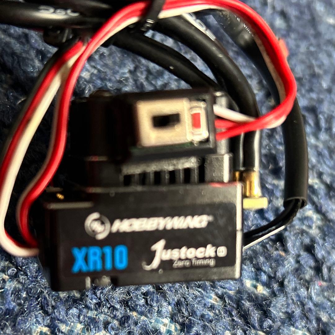 Hobbywing Justock 17.5T モーターとXR10 ESC