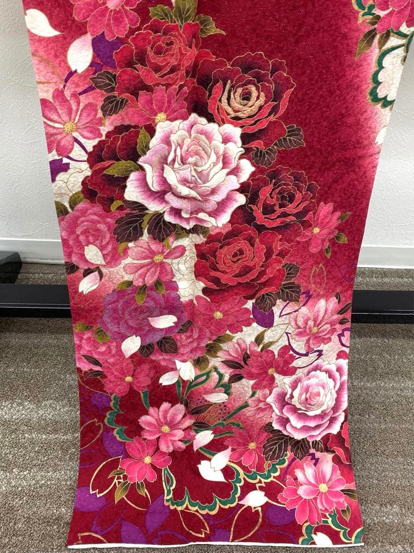 振袖 豪華 銀通し 刺繍 金彩 紋意匠 薔薇 洋花 身丈170cm 撥水加工済