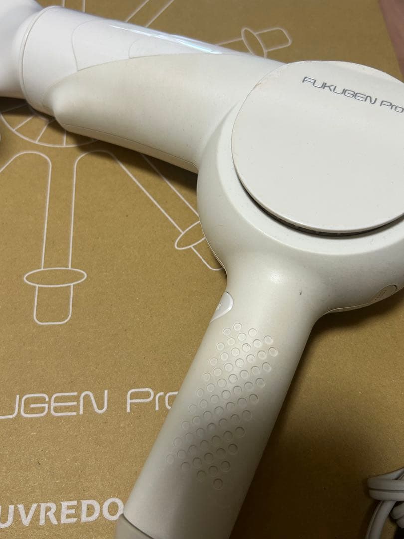 ⭐︎LOUVREDO FUKUGEN Pro ホワイト