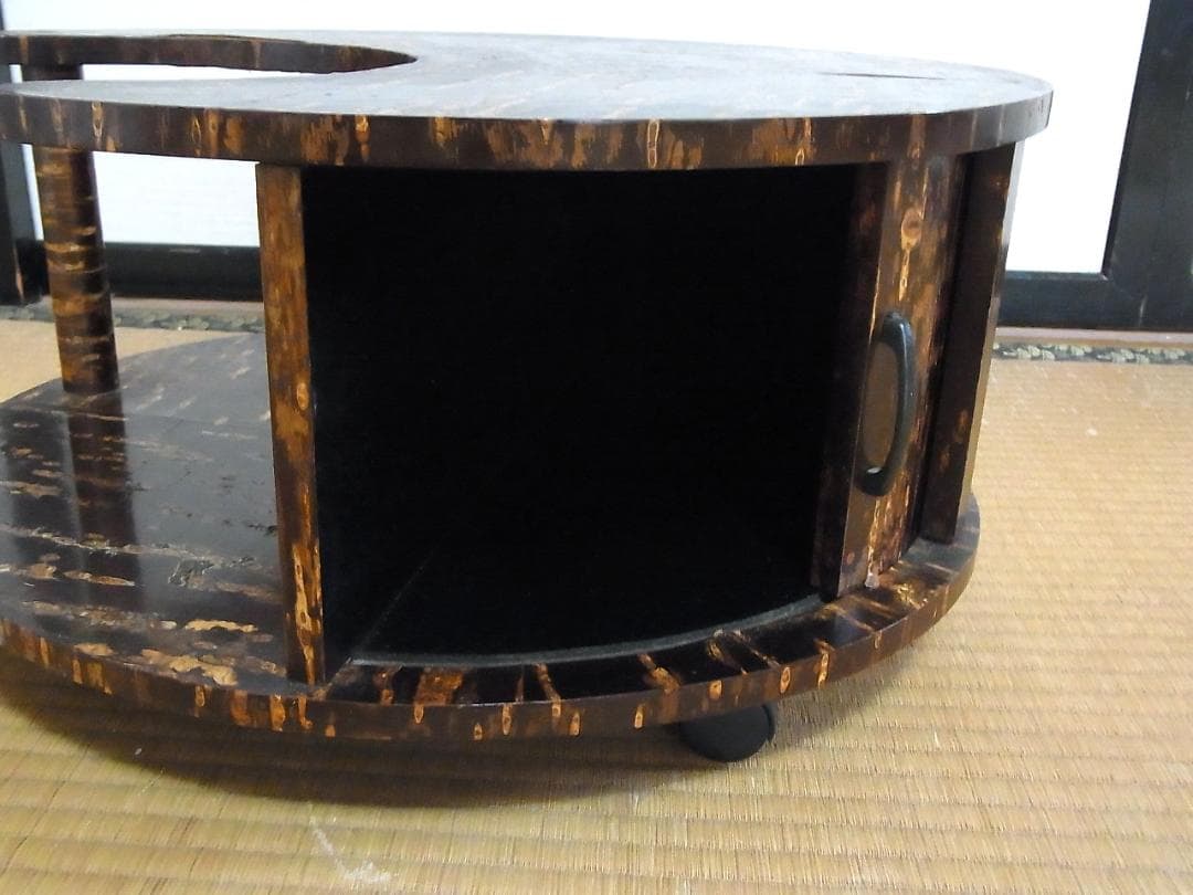 展示品　未使用　樺細工　ポット台　煎茶道具置き　蛇腹戸