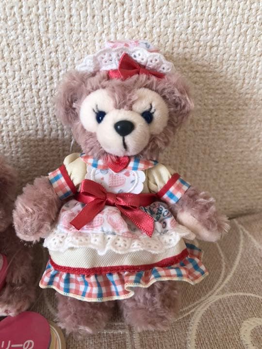 ダッフィー    シェリーメイ　ぬいぐるみバッチ　ストラップ