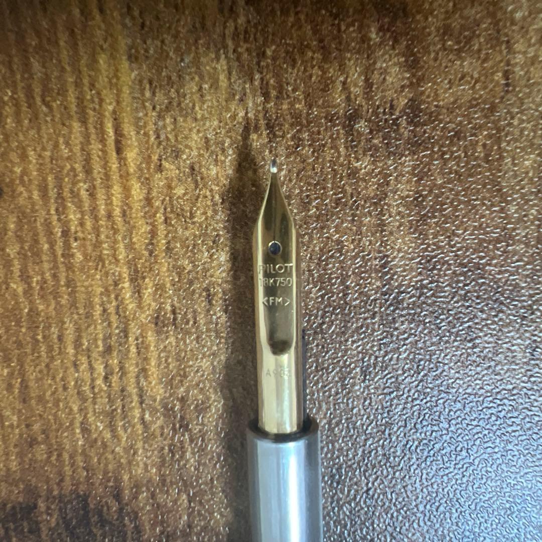 PILOT パイロット キャップレス万年筆　廃盤