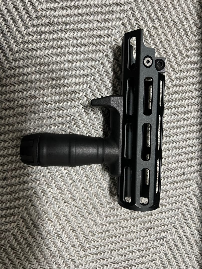 東京マルイ　次世代電動ガン　MP5A5