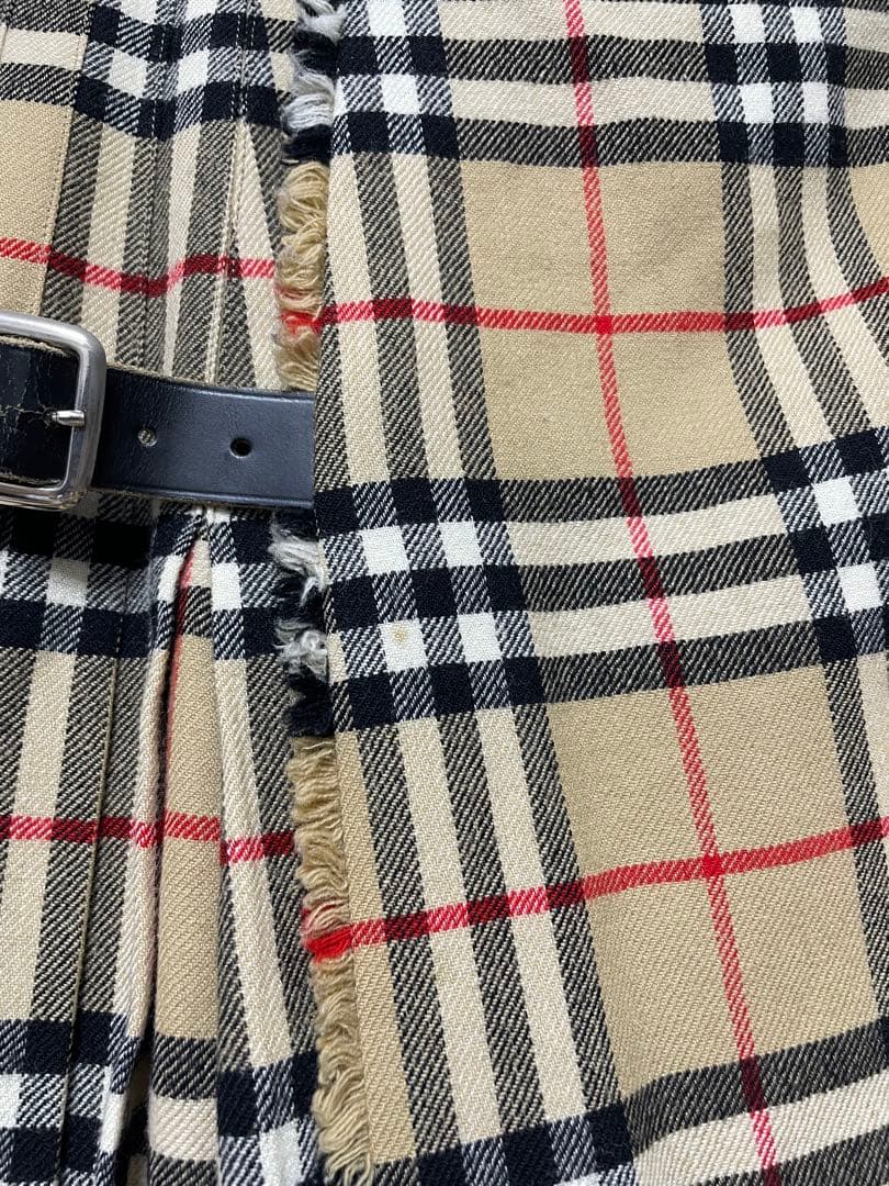チェック柄プリーツスカート サイドバックル付き BURBERRY