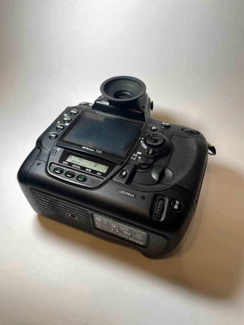 Nikon D3 シャッター回数9802回！