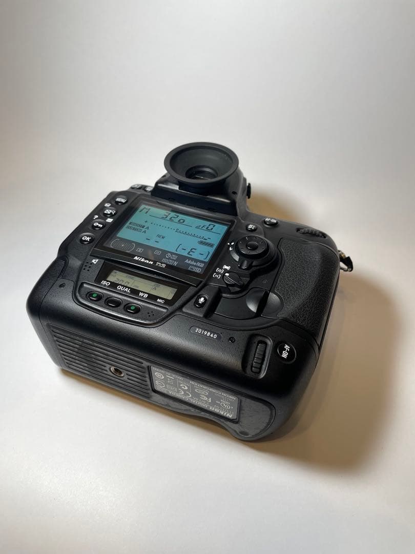 Nikon D3 シャッター回数9802回！