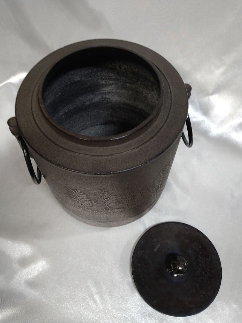 釜師浄義 松地紋 筒釜 茶釜 鉄釜 風炉釜 茶道具