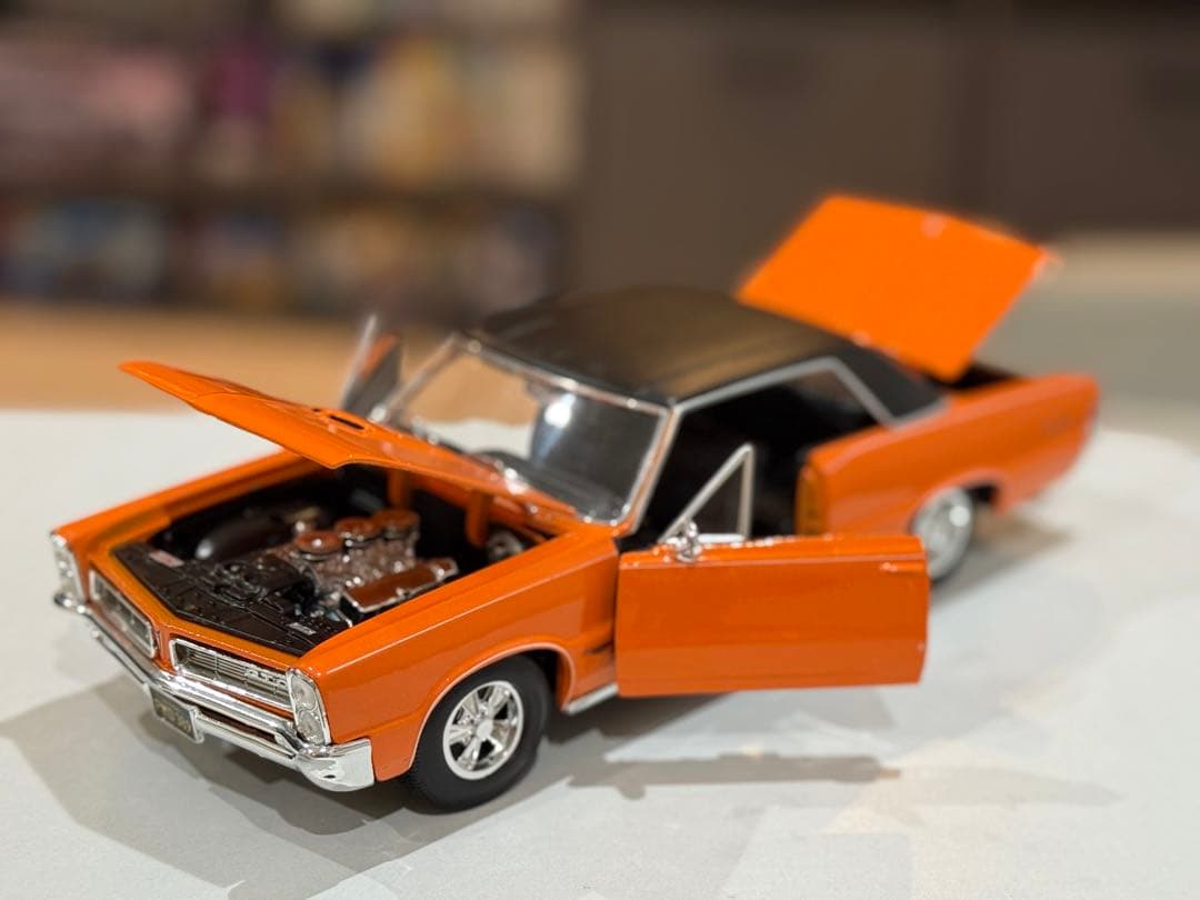 オレンジ GTO ミニカー