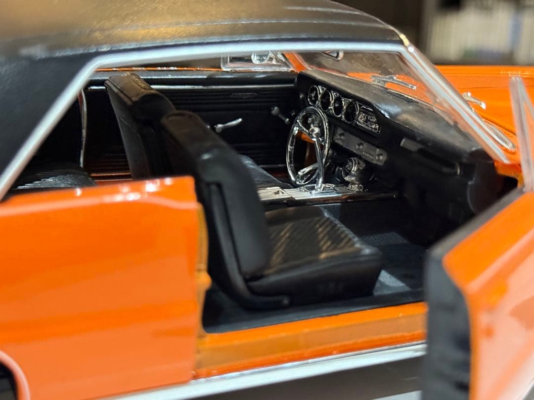 オレンジ GTO ミニカー