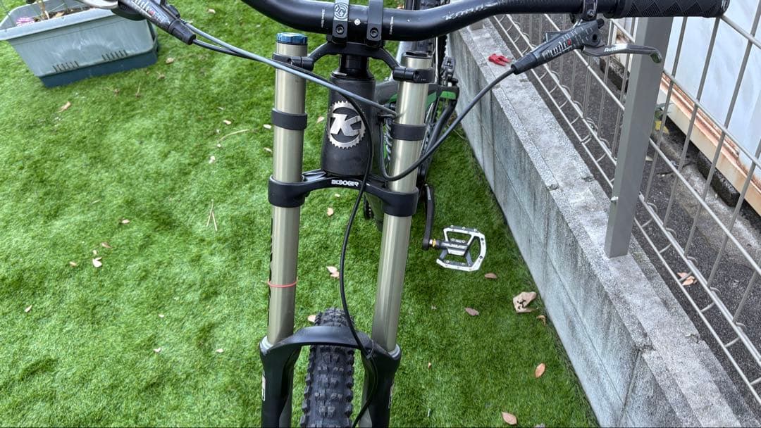 コナ　オペレーター　2014 ダウンヒルバイク