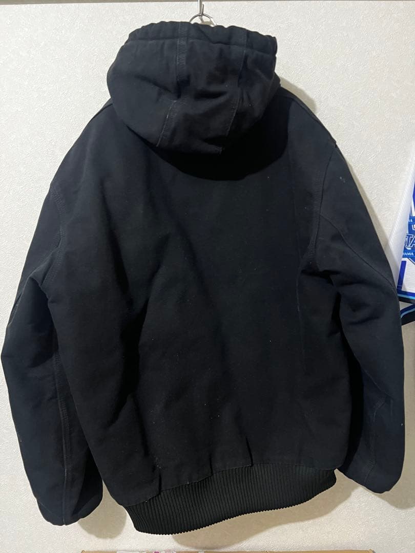 Carhartt ブラック フード付きジャケット 古着