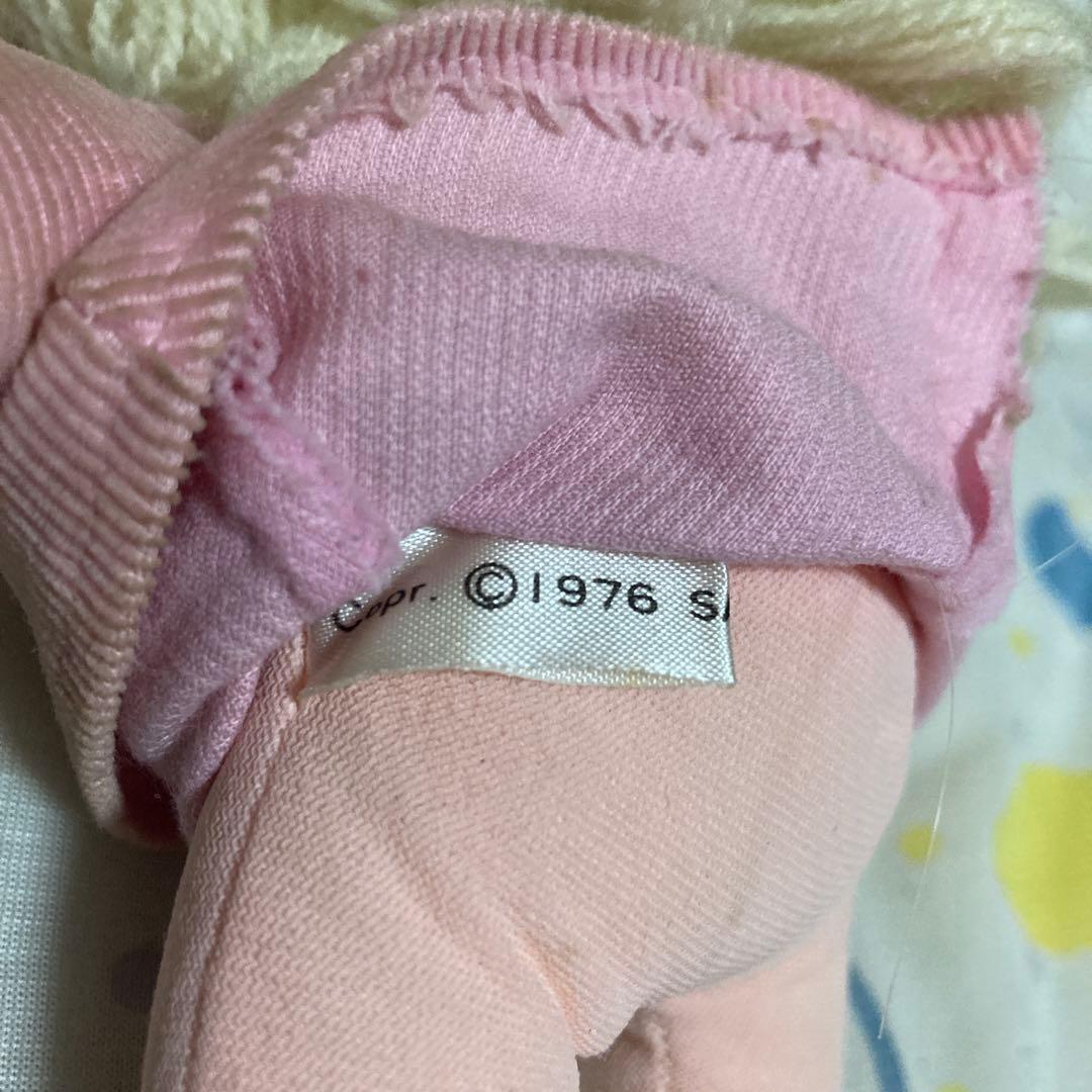 サンリオ　昭和レトロ　1976 リトルツインスターズ　ララ　人形　中古品