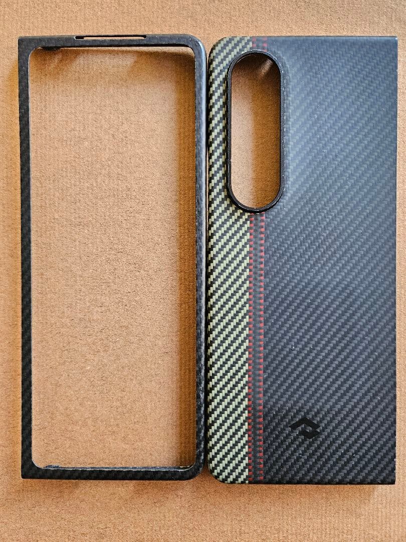 ジャンク Galaxy Z Fold4本体＋おまけ