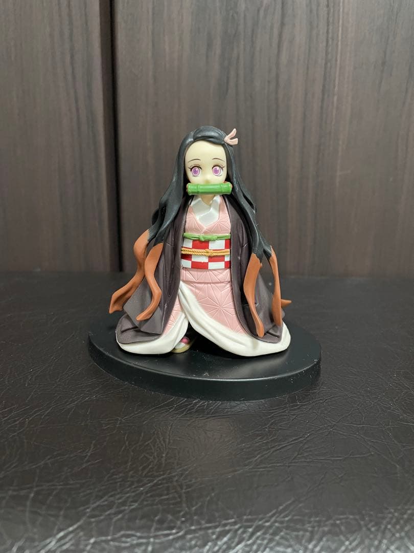 タイムセール中　鬼滅の刃　フィギュア6点セット　　※箱無し