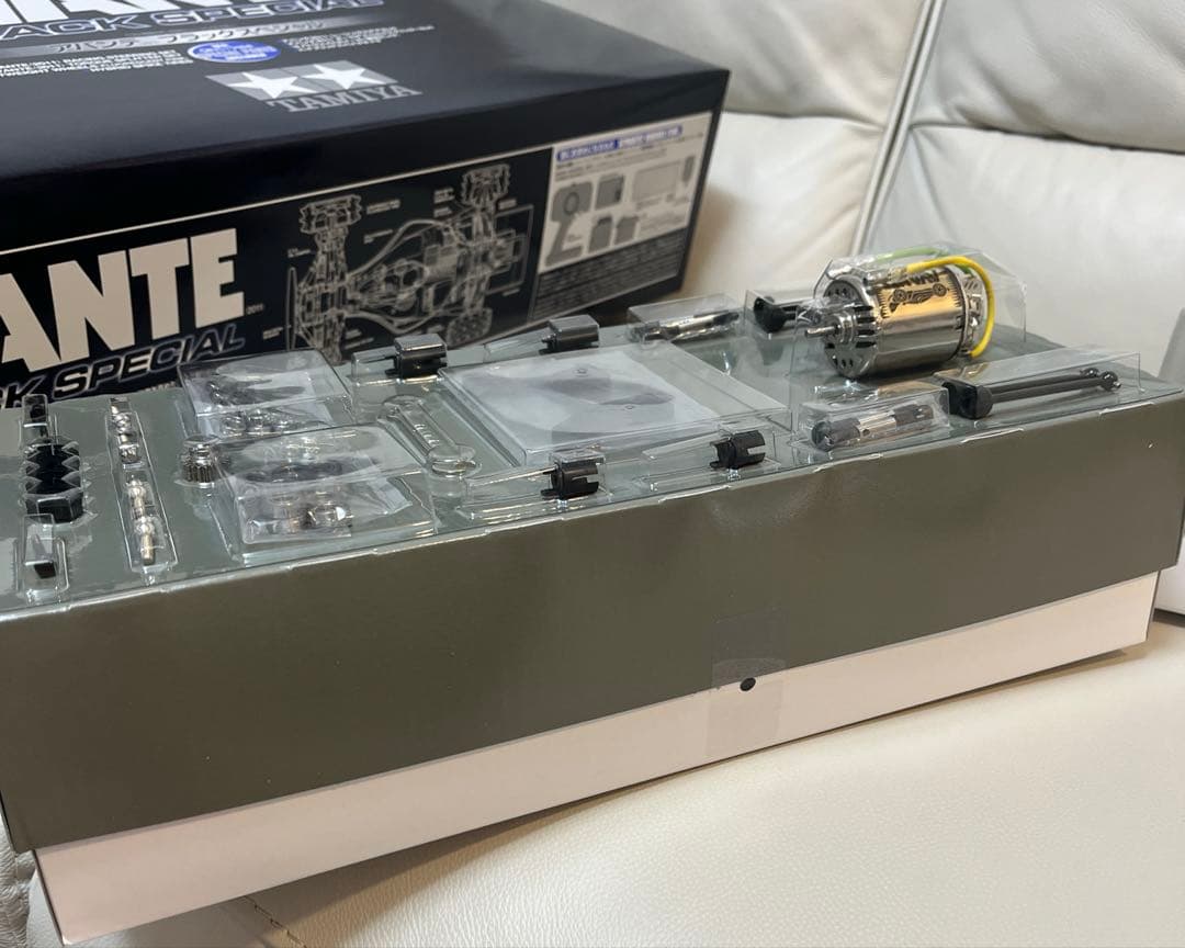 アバンテブラックスペシャル×GFORCEアルミOPセット