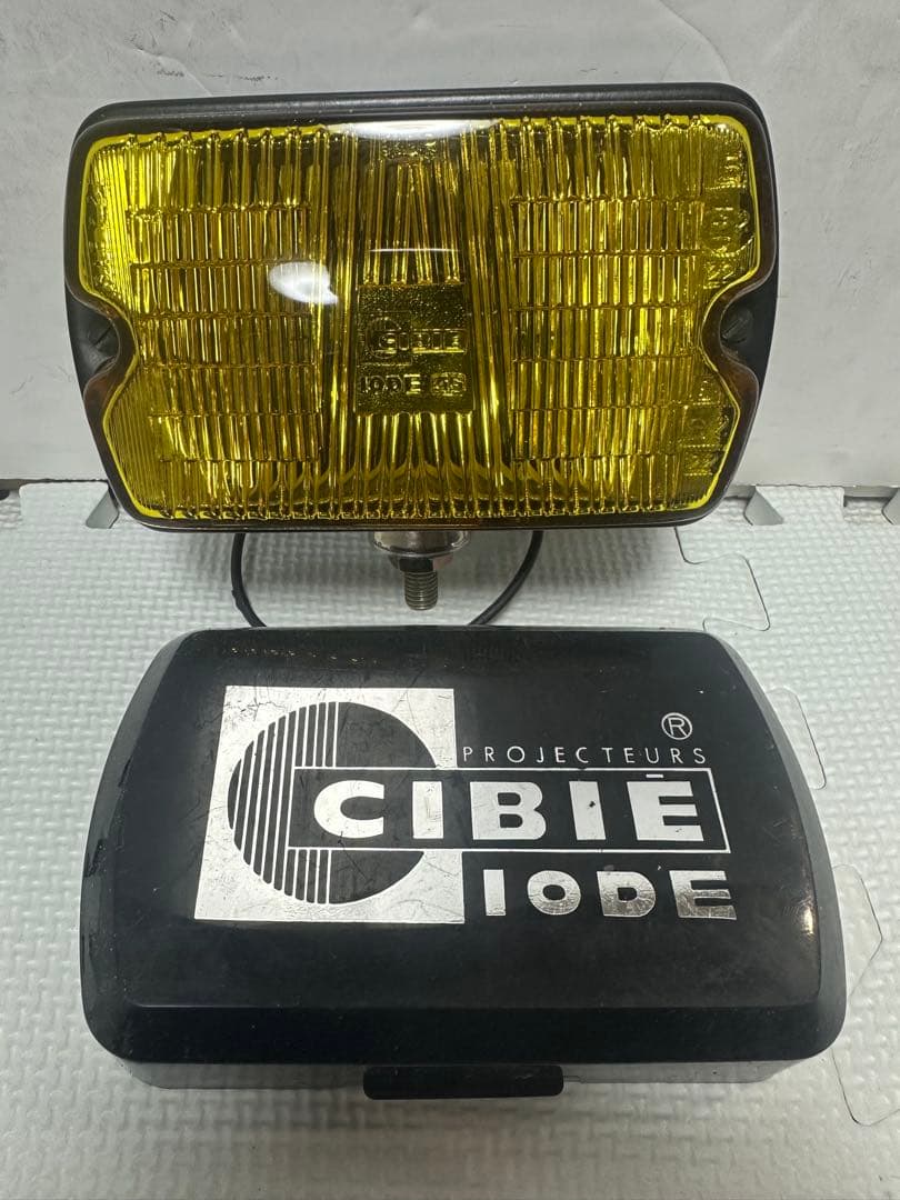 ダニエル希少/黒カバー付き当時物CIBIEフォグランプIODE35