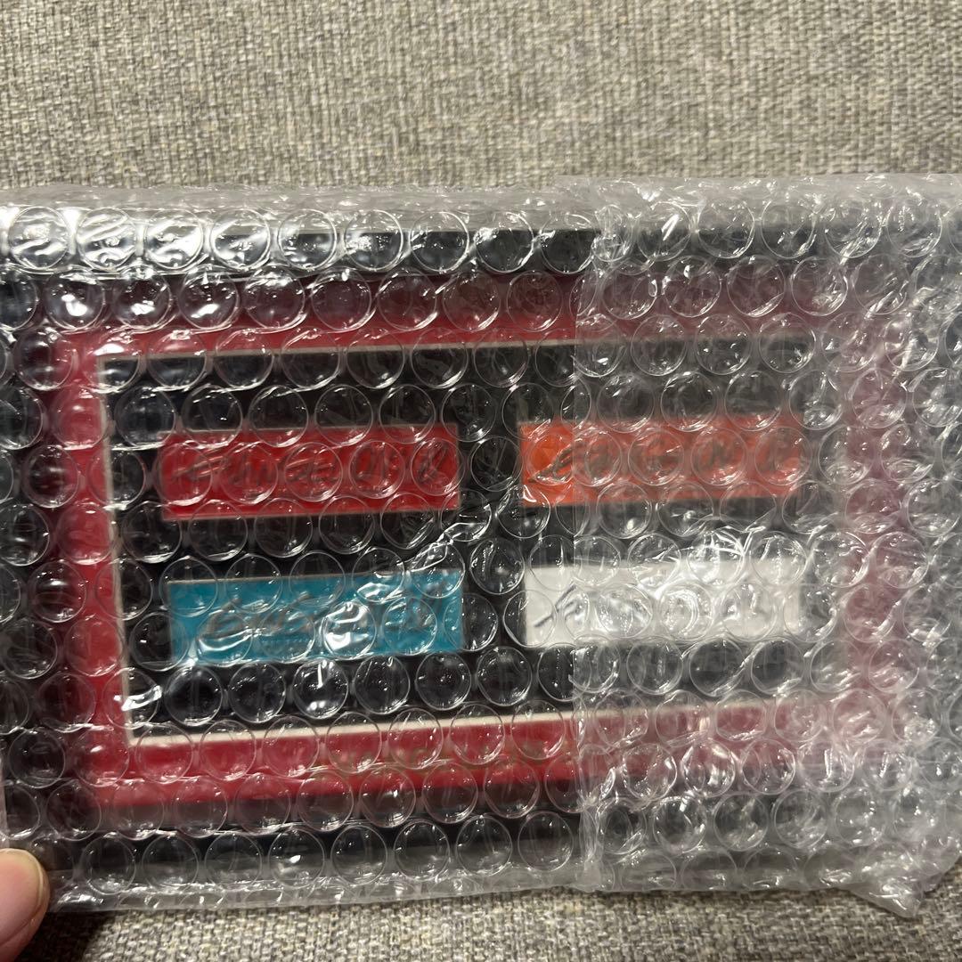 エヴァンゲリオン　タイトルロゴピンズ4個セット(額縁入り)