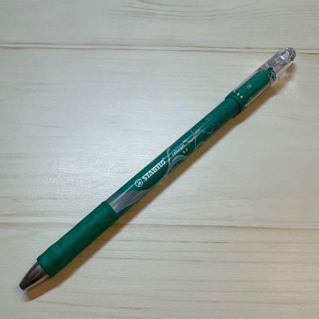 ペン回し　カラーゲル緑