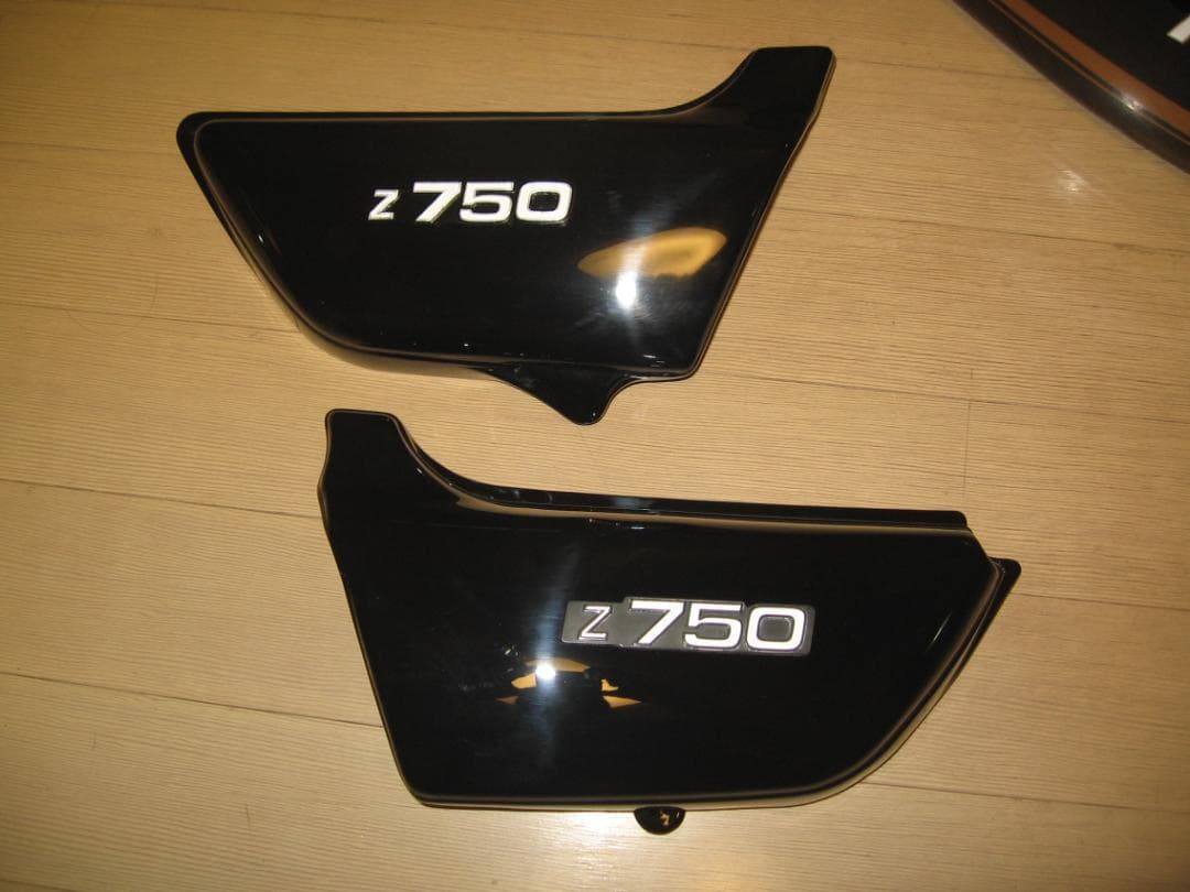 mitsu　　　kawasaki KZ1000 外装　Z750D1