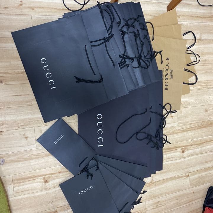 グッチGucci ショッピングバッグ