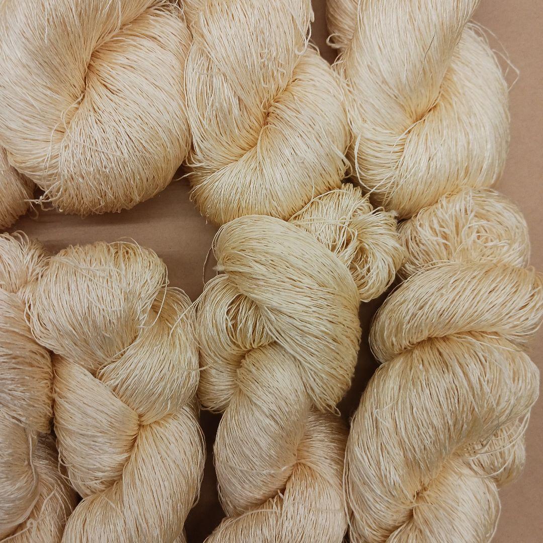 織物、組み紐、刺繍手芸用絹糸380