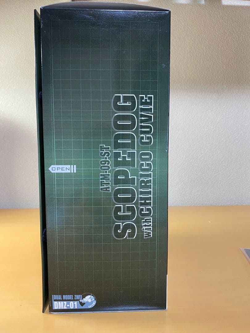 ニコ　 DMZ-01 スコープドッグ 1/18 スケール