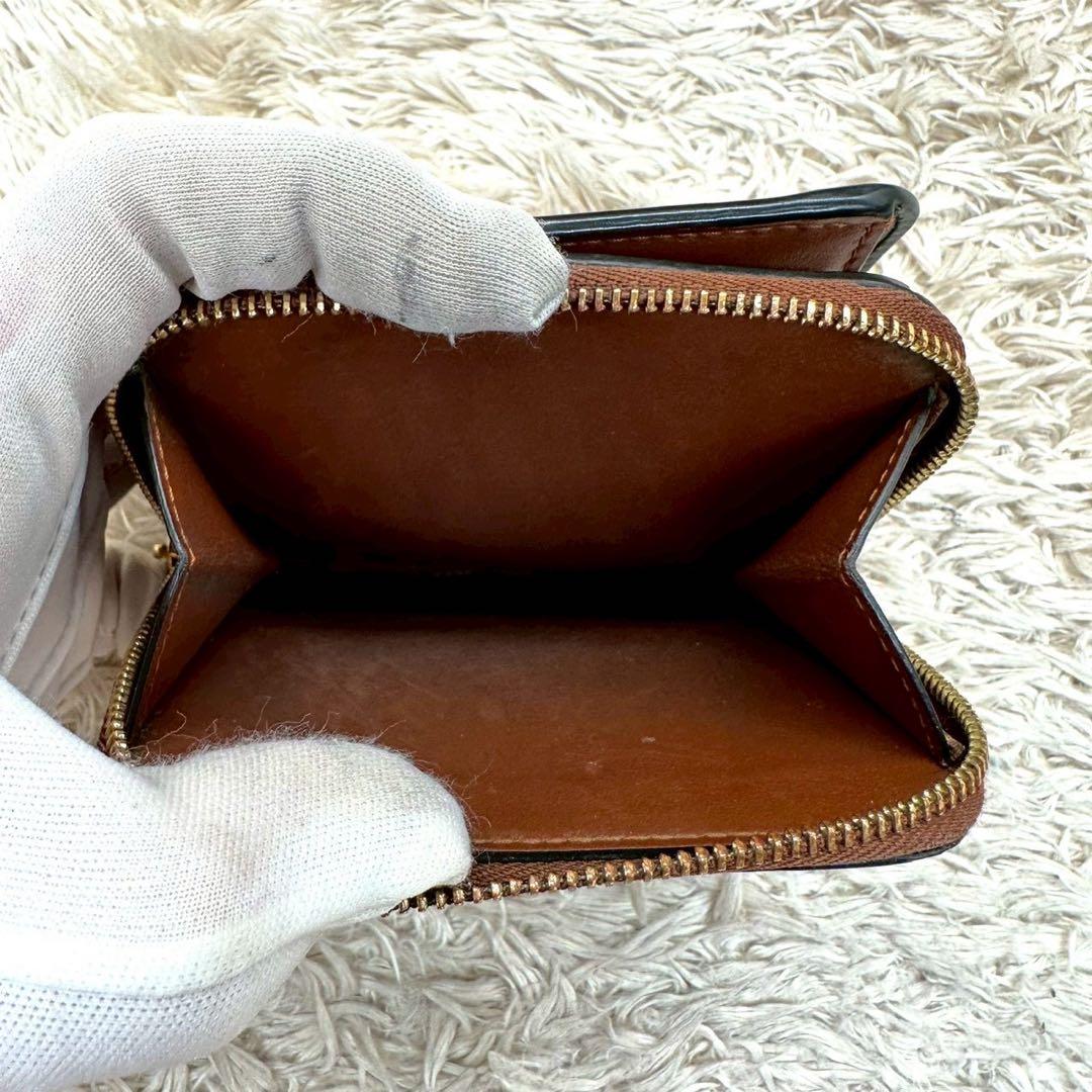 【美品】バーバリー 二つ折り財布 ブラウン TB 総柄 モノグラム