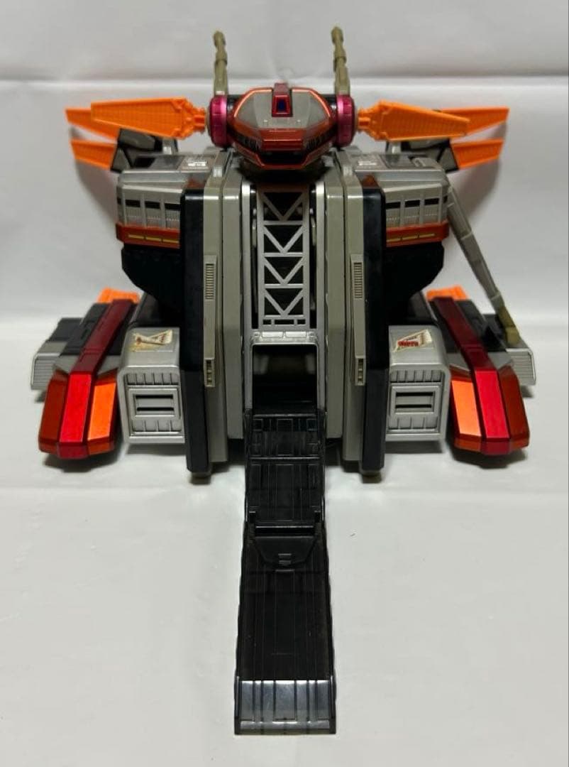 【ウルトラマンメビウス】GUYSマシンシリーズ DXフェニックスネスト