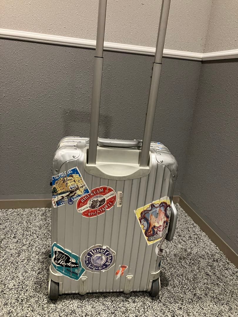 RIMOWAリモワトパーズ35リットルused二輪ジュラルミン