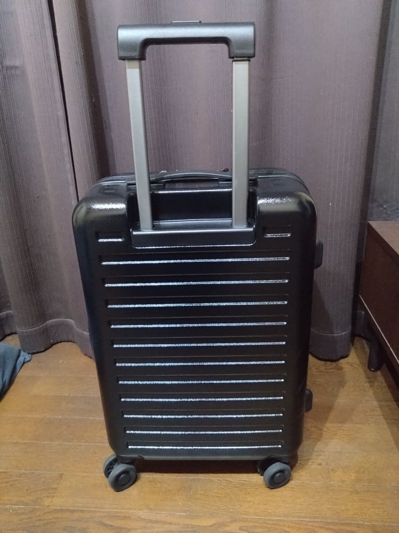 美品 20インチキャリーケース ブラック